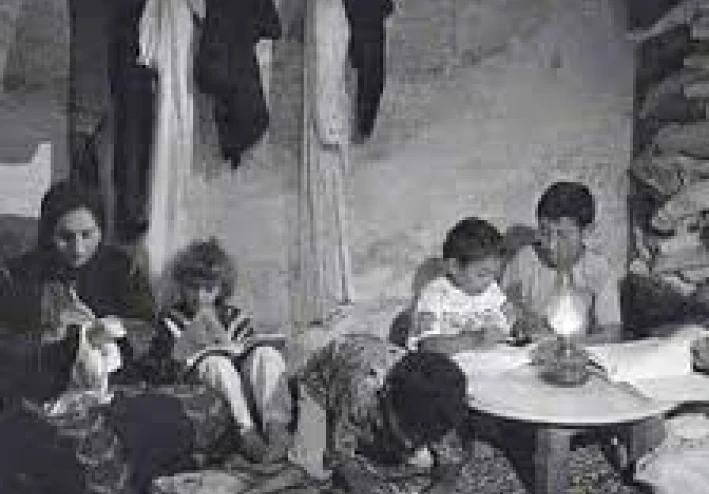 حنين الذكريات الزمن الجميل: ذكريات تُضيء الحاضر
