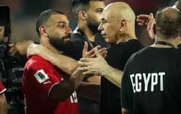 الفراعنة يقتربون من المونديال بهدفي صلاح ومرموش