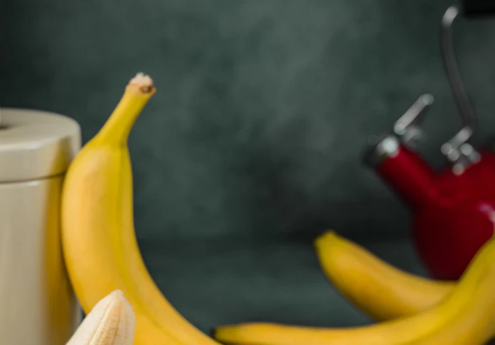 الموز ثمرة من ثمار الجنة Bananas are one of the fruits of paradise