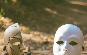 النفس البشرية بين النرجسية والوفاء
