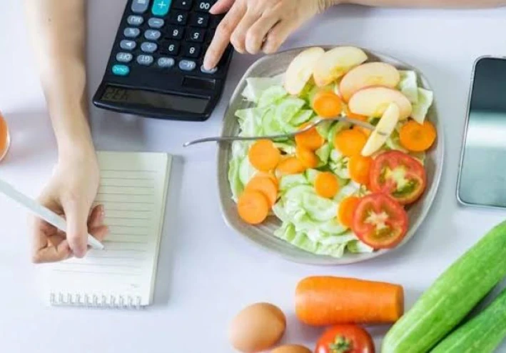 كيفية حساب الأكل والسعرات الحراريه للحصول علي اقصي نتائج حرق الدهون