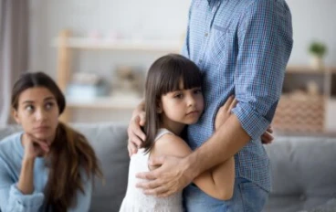 ماذا أفعل إذا كان لدي طفل مع نرجسي؟