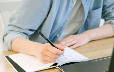 كيفية تحقيق الربح من كتابة المقالات؟ أهم الخطوات لدخول عالم الكتابة والربح منها