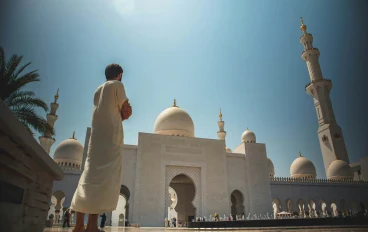 اليقين بالله: كيف نعيشه في أصعب لحظاتنا؟ 🕊️🛡️