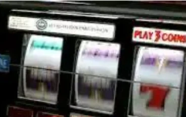 الآلة الشقيّة: سرّ ماكينة الحظ الأشهر في العالمSlot Machine