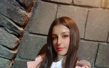 فتاة سورية كافحت وناضلت من اجل حلمها تعبت وهي تبحث عمن يساعدها ويرشدها 