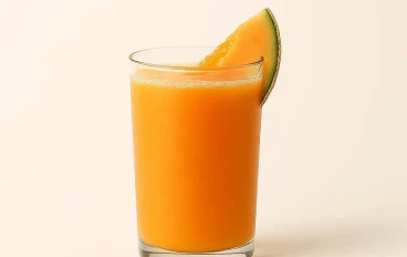 كنز الفيتامينات: اكتشف القيمة الغذائية المذهلة لعصير الشمام ودوره في تعزيز المناعة