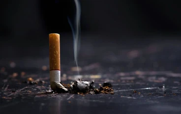 كيف يؤثر التدخين على الحالة الصحية ومما تتكون السيجارة؟