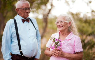 كيفية العثور على شريك بعد سن  50  