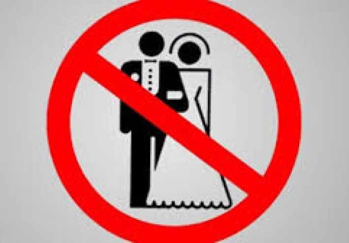 الحسد وتأثيره في تأخر الزواج: الأسباب الخفية والمعالجات الممكنة