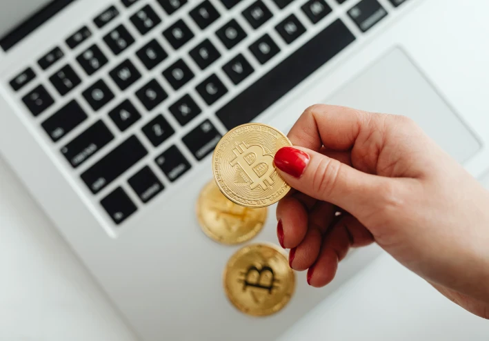 ازاي تكسب من البيتكوين