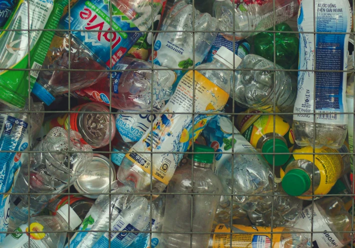 10 أشياء سهلة يمكنك القيام بها كل يوم لتقليل استخدام البلاستيك