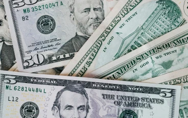 💰 الربح من الذكاء الاصطناعي بين الحقيقة والخيال