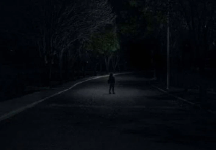 ظلّ فوق المدينة