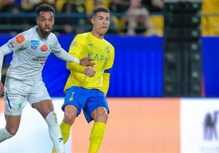 جيسوس يقلب الطاولة ويستبعد ثنائي النصر الأجنبي.. وغوميز ما زال يبحث عن فوز ضائع في الرياض!