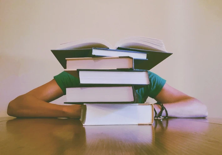 🧠 ٣ تطبيقات هتخليك تذاكر بتركيز من غير ما تزهق