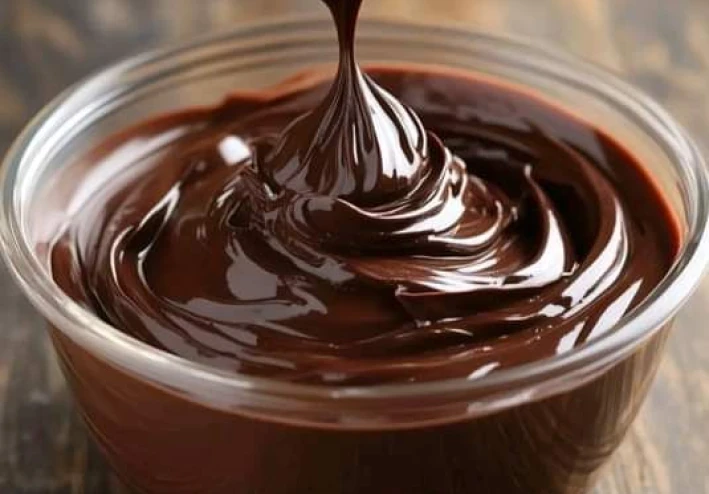 🍫 أسهل طريقة لعمل النوتيلا في البيت بمكونات بسيطة وطعم خرافي