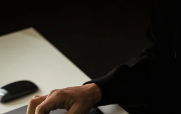 كيف تربح من فيديوهات الذكاء الإصطناعى  ؟