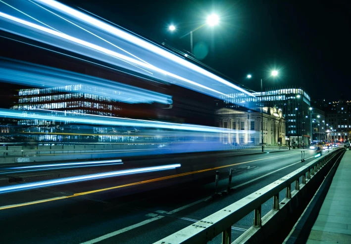 💰 كيف تربح من إنشاء فيديوهات تسويقية للغير؟