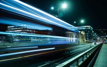 💰 كيف تربح من إنشاء فيديوهات تسويقية للغير؟