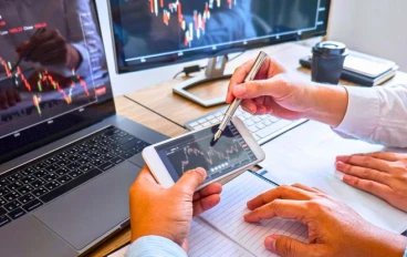 💼 الجزء الثانى من التداول والاستثمار: الأدوات والمنصات الذكية: مفاتيح النجاح في سوق المال