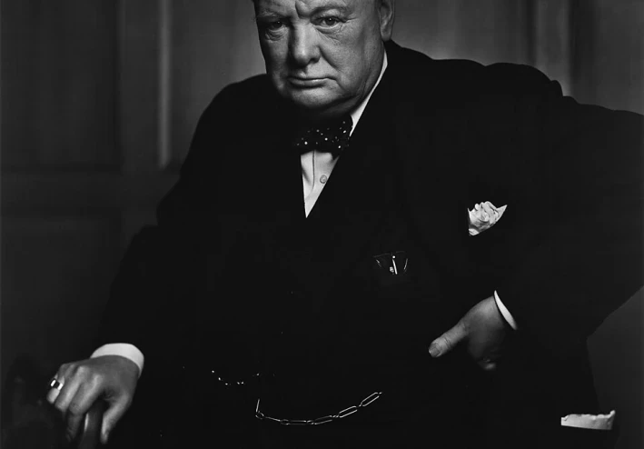 “تشرشل… الصوت الذي ألهم بريطانيا للنصر”