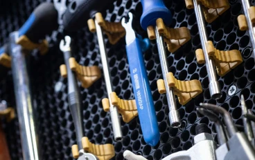 مهنة السباكة : مهنة تتعامل مع تركيب وصيانة أنظمة الأنابيب