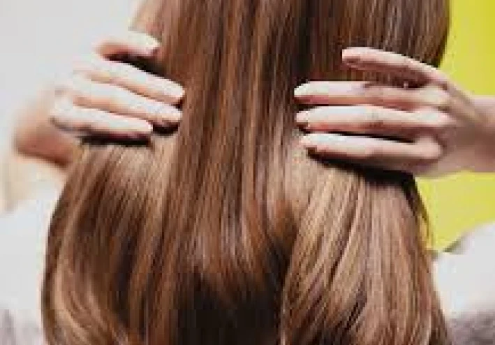 أسرار الحفاظ على حيوية الشعر ومنع التقصف: دليل شامل لجمال دائم**