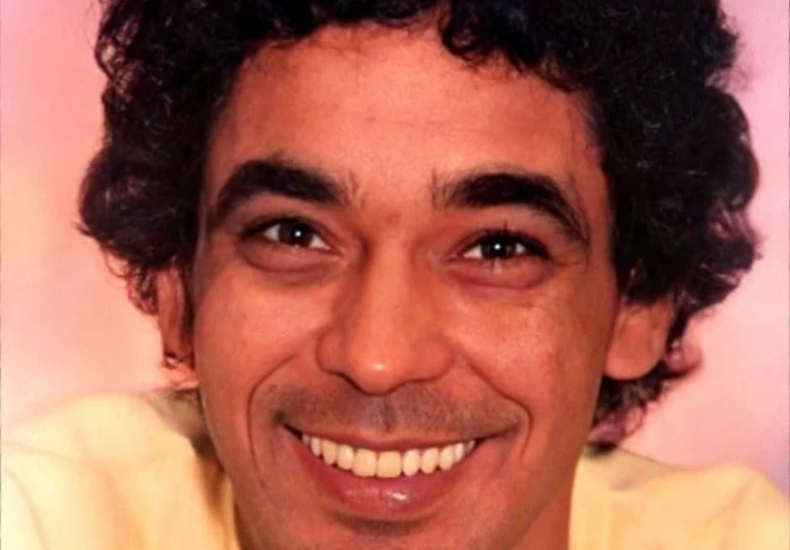 المغني الملقب ب"الكينج"محمد منير