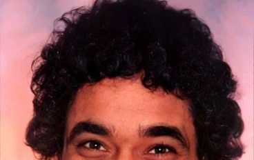 المغني الملقب ب"الكينج"محمد منير