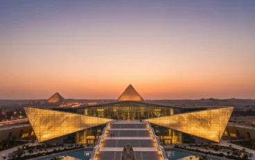 المتحف المصري الكبير.. بوابة جديدة تُعيد مجد الحضارة الفرعونية وتُنعش السياحة في مصر