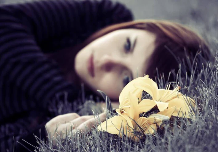 ستة أشياء نندم عليها أكثر عندما نصبح بالغين