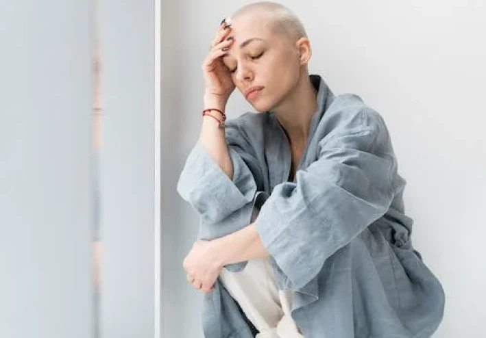 علامات سرطان العظام، الأعراض والأسباب