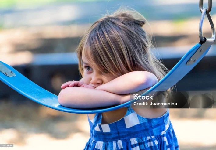 أعراض التوحد عند الأطفال: ازاي الأم تعرف وتتصرف بدري؟