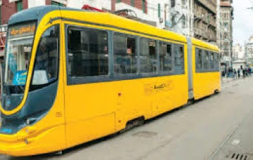 تاريخ ترام الإسكندرية وجماله الخالد.. رحلة عبر الزمن على قضبان البحر