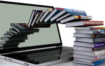 التعليم الثانوي في زمن التكنولوجيا: تحديات وفرص