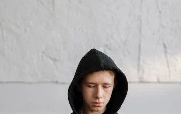 كيف يؤثر العنف الجسدي على نفسية طفلك!