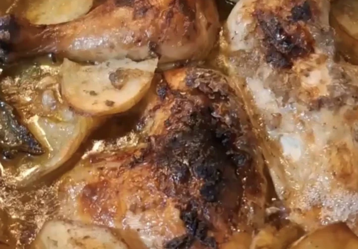 طريقة عمل صينية البطاطس بالفراخ في الفرن — أحلى أكلة بيتي سهلة واقتصادية