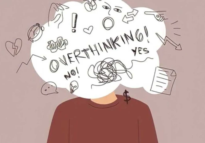 التفكير الزائد (Overthinking): عندما يتحول العقل إلى سجن