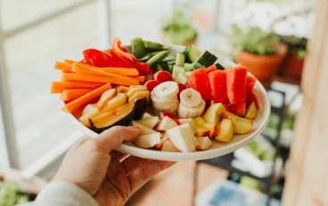  هل تأكل صحيًا فعلاً؟ اكتشف الأخطاء الشائعة في نظامك الغذائي