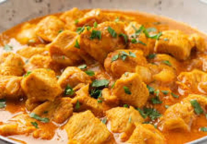 🥘 إيدام هندي بالدجاج والزبادي: وصفة سهلة بمذاق المطبخ الهندي الأصيل