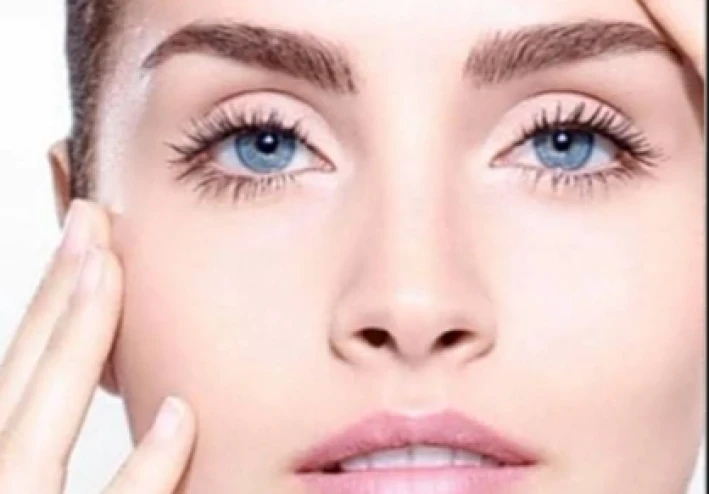 تفتيح وازاله الكلف  والتصبغات وتوحيد لون البشره