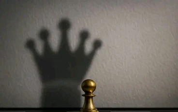 هل الطفل يولد بالثقة بالنفس ام هي صفة مكتسبة؟  بناء الثقة بالنفس: استراتيجيات الظهور والأسس المتينة