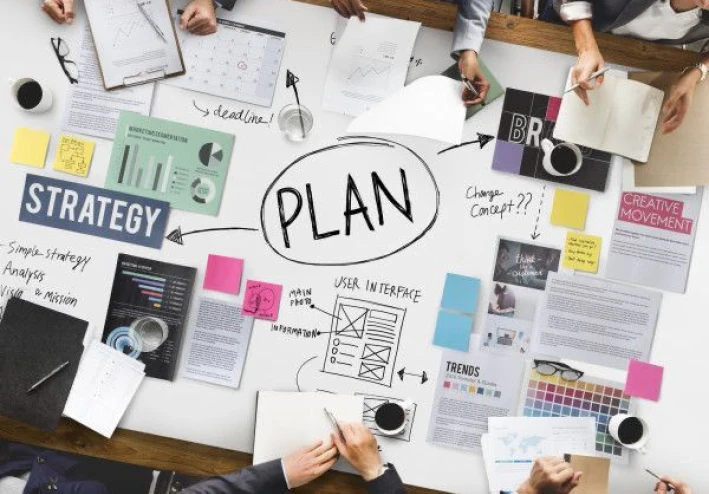 قوة تطوير الذات: كيف تبني نسخة أقوى من نفسك في عالم سريع التغيّر