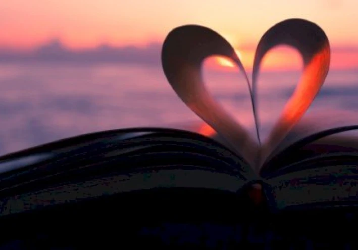 وتينى : أجمل قصيدة عن الحب الصادق والعشق الخالد من أعماق القلب