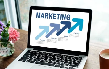 كيف تبني علامة تجارية قوية باستخدام التسويق الشامل