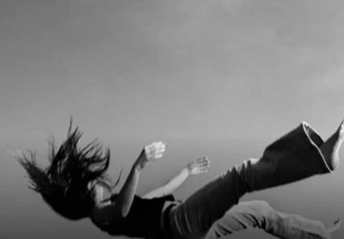 اوقعتها في الفخ