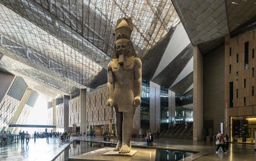 المتحف المصري العظيم: أيقونة ثقافية على أرض الفراعنة
