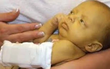 حذارى من غربلة الطفل فى السبوع 