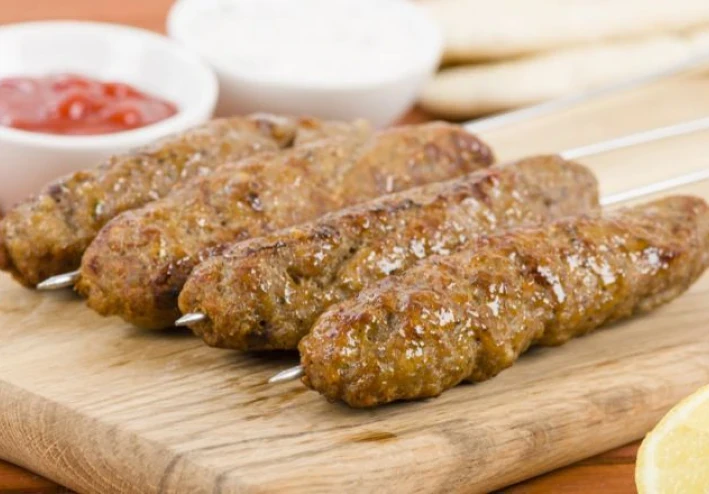 🌟 طريقة عمل كفتة الفراخ واللحم في المنزل بوصفات سهلة وطعم المطاعم (دليل شامل 2025)